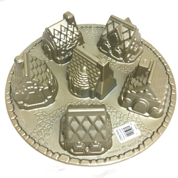 Williams Sonoma Other - Snowy Village Williams Sonoma Nordic Wear Cakelet Pan NOS NWT